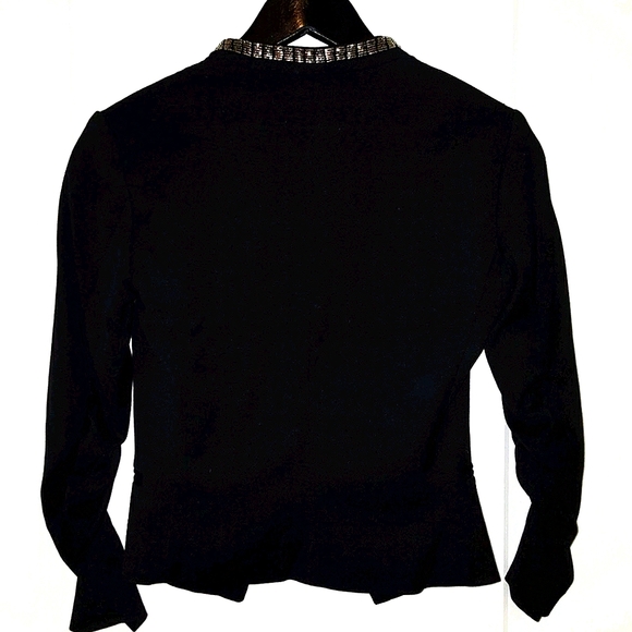 H&M Women's Blazer🛍 - Picture 2 of 3